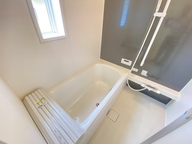 『八王子市新築戸建て』八王子市元八王子町2-816【仲介手数料無料】　４６期の浴室|～仲介手数料無料☆八王子ひなた不動産～　八王子市元八王子町　新築戸建て