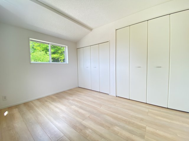 『八王子市新築戸建て』八王子市元八王子町2-816【仲介手数料無料】　４６期の洋室|～仲介手数料無料☆八王子ひなた不動産～　八王子市元八王子町　新築戸建て