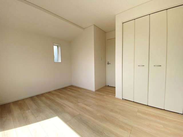 『八王子市新築戸建て』八王子市元八王子町2-816【仲介手数料無料】　４６期の洋室|～仲介手数料無料☆八王子ひなた不動産～　八王子市元八王子町　新築戸建て