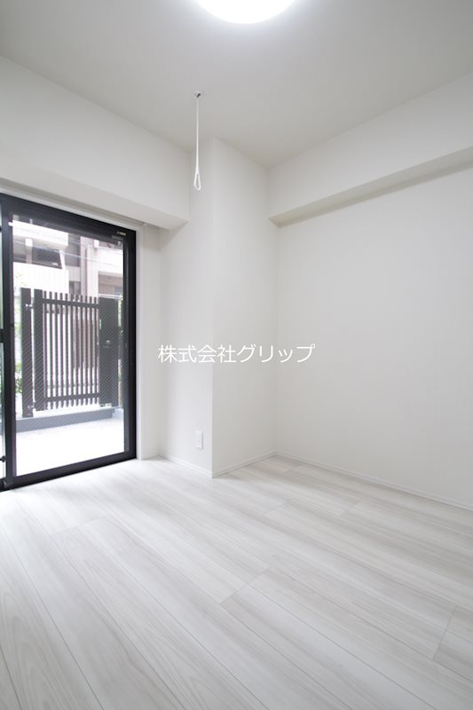 Le'a横濱関内弐番館の洋室