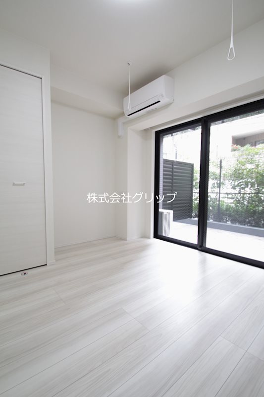 Le'a横濱関内弐番館の洋室