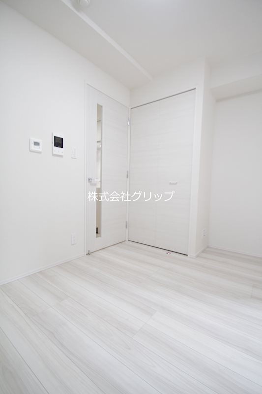 Le'a横濱関内弐番館の洋室