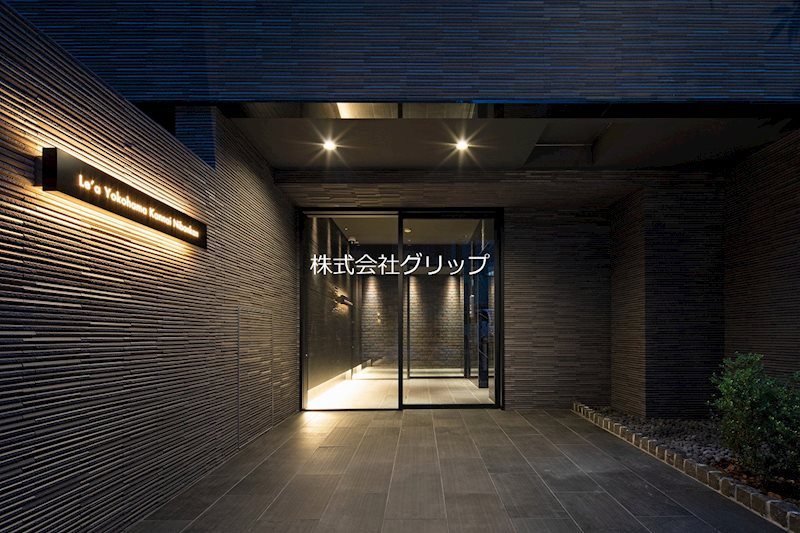 Le'a横濱関内弐番館のエントランス