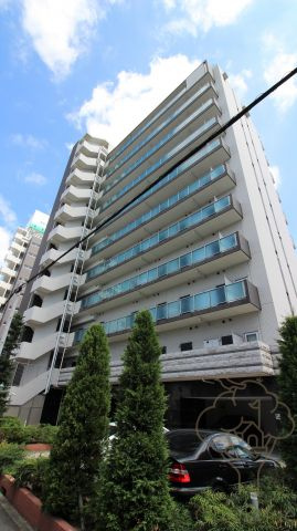 NORTH VILLAG BIRTH PLACE 本館の外観