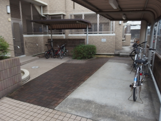 モアグレース岡崎南公園のその他共用部分