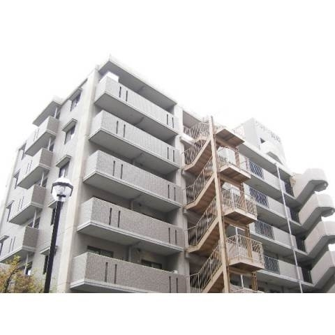 シャトー岡崎Ⅰ番館の外観
