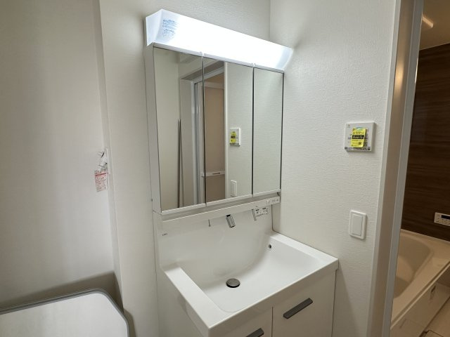 神戸市垂水区星が丘２丁目新築戸建の独立洗面台