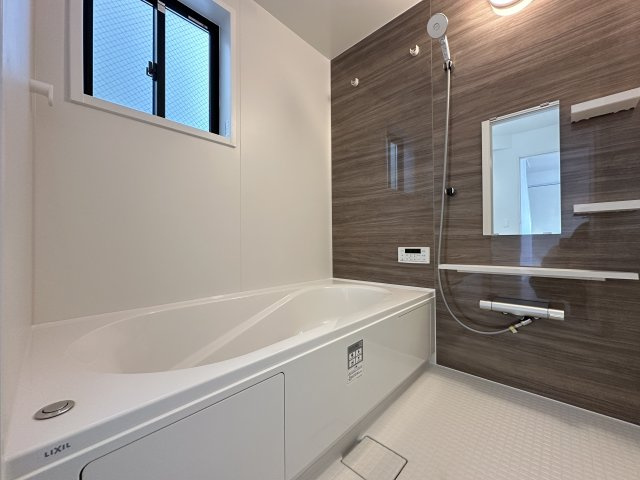 神戸市垂水区星が丘２丁目新築戸建の浴室