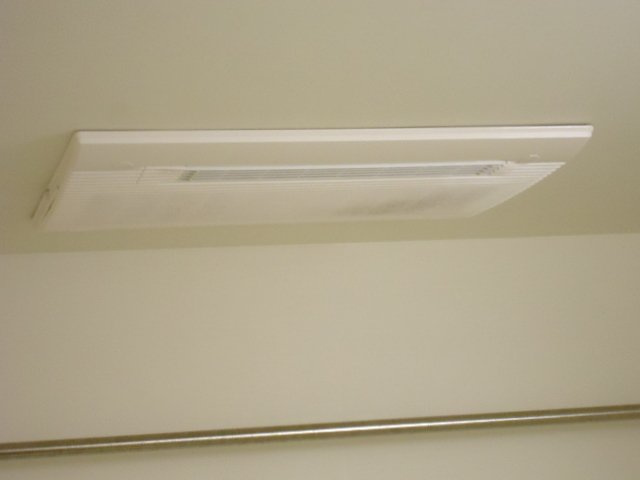 加古川市野口町野口のアパートのその他|浴室乾燥機