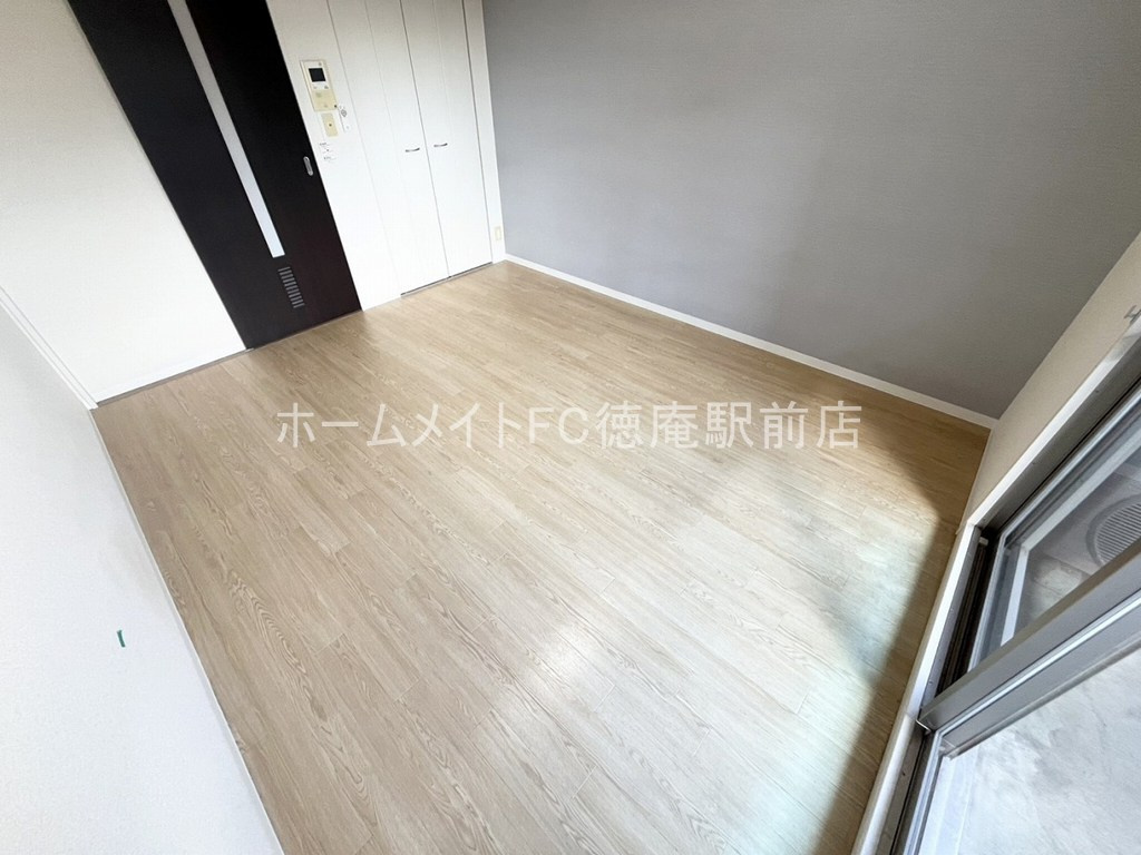 大阪市城東区鴫野西１丁目の賃貸マンションの内装