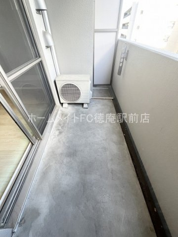 大阪市城東区鴫野西１丁目の賃貸マンションのバルコニー