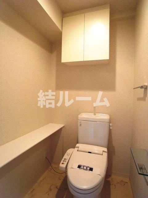 北区滝野川１丁目の賃貸マンションのトイレ