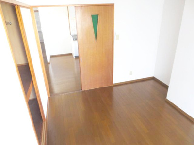 【洋室】 | クラッシクビル