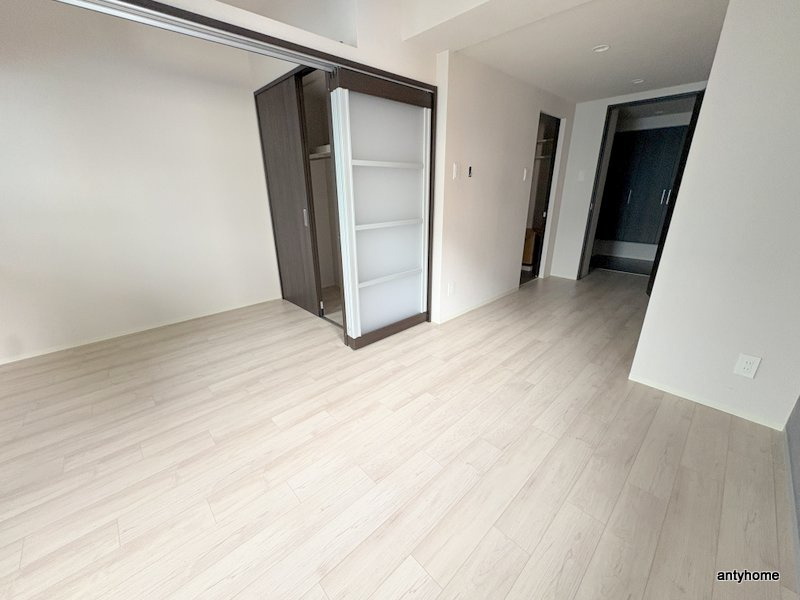 ナットレジデンス都島本通　仲介手数料無料の居間・リビング