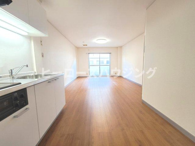 【居間・リビング】 | パープルコーポ