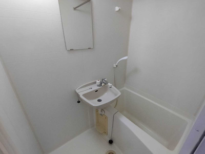 【浴室】 | レオパレスウエストグリーンリバー