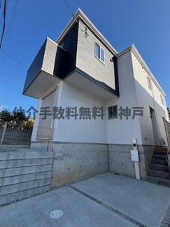 【外観】 | 明石市太寺天王町　新築戸建1号棟　仲介手数料無料！ | きれいな外観です