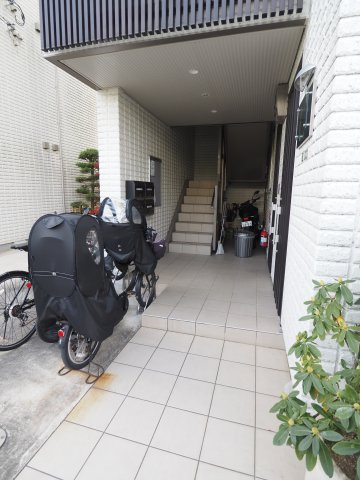 【エントランス】 | Glanz West