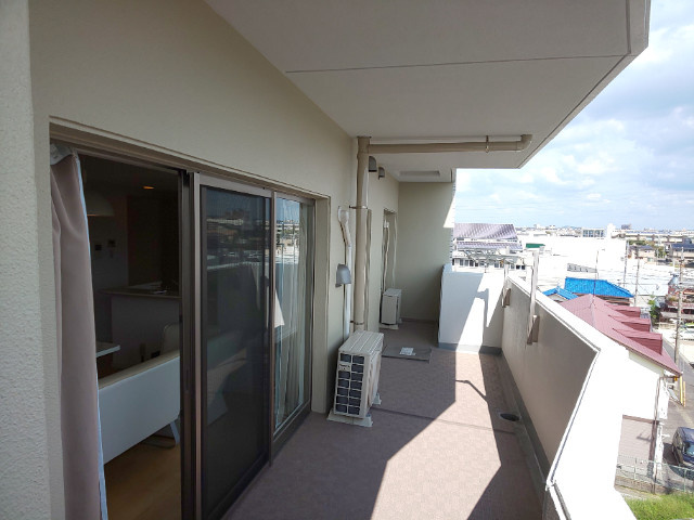 BELISTA岡崎戸崎のバルコニー