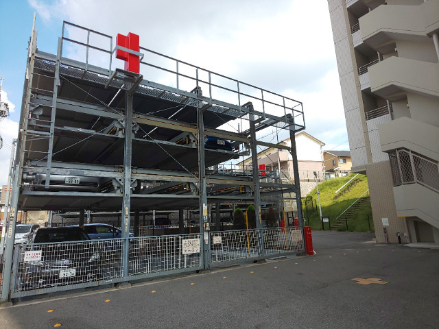 BELISTA岡崎戸崎の駐車場