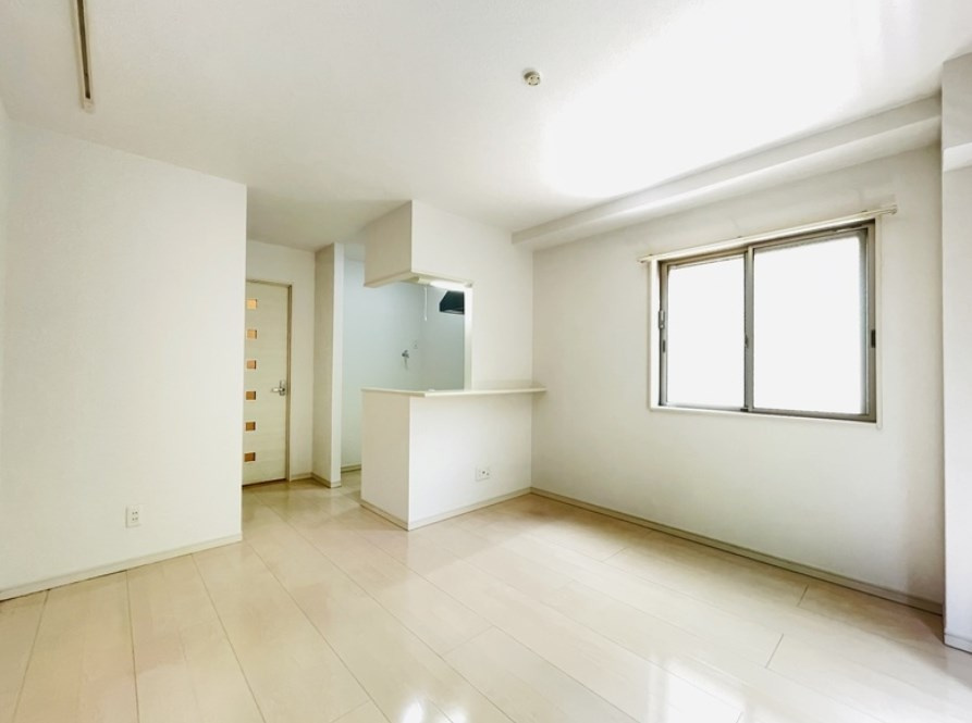 エステ阿佐ヶ谷の居間・リビング