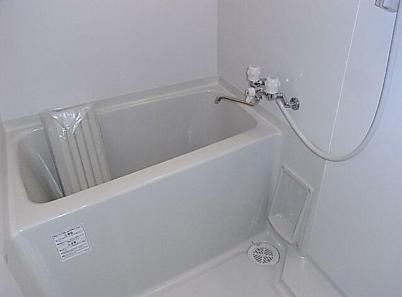 エステ阿佐ヶ谷の浴室