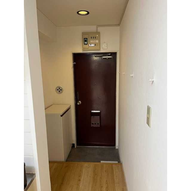 フライハイトの玄関