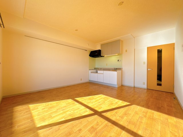 Ｏｒａｎｇｅハイツの居間・リビング|ゆったり過ごせる居間です