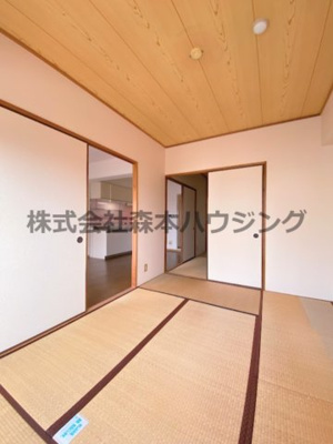 【和室】 | 　ヴィラージュ私市 | ※同タイプ別室の写真となります。
　設備内容など相違がある場合あくまで現状優先となります。