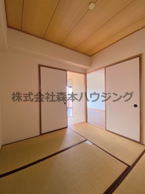 【和室】 | 　ヴィラージュ私市 | ※同タイプ別室の写真となります。
　設備内容など相違がある場合あくまで現状優先となります。