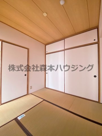 【和室】 | 　ヴィラージュ私市 | ※同タイプ別室の写真となります。
　設備内容など相違がある場合あくまで現状優先となります。