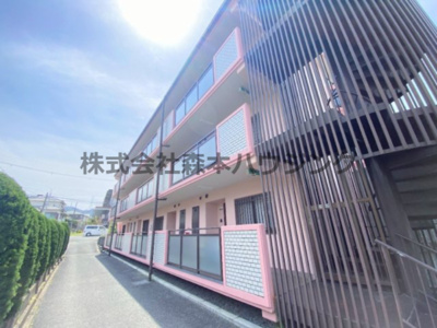 【外観】 | 　ヴィラージュ私市 | 建物外観を気になさる方へ、見た目の良い物件です