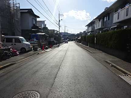 広島市南区向洋新町２丁目の前面道路含む現地写真