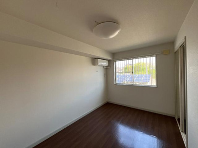 【内装】 | ブレス・コート | 洋室