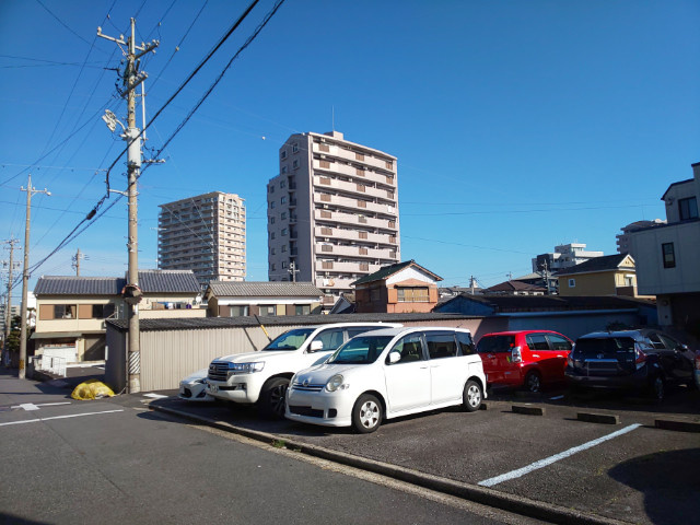 サンアメニティ岡崎駅2の駐車場