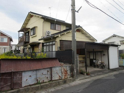 【前面道路含む現地写真】 | 鳥取市岩倉中古戸建て