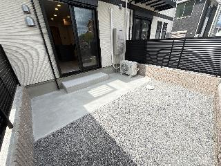 加古川市米田町平津のアパートの駐車場|庭（イメージ）