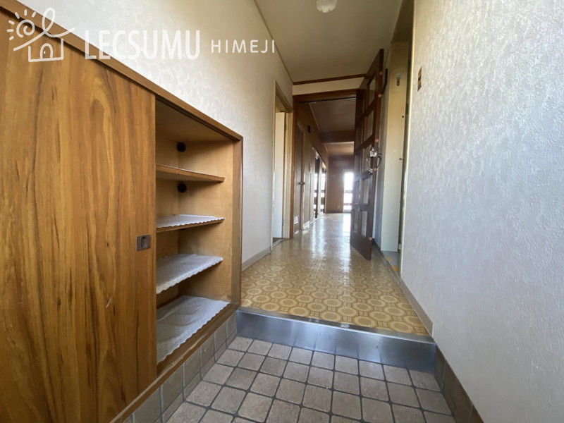 壱番館今宿の玄関