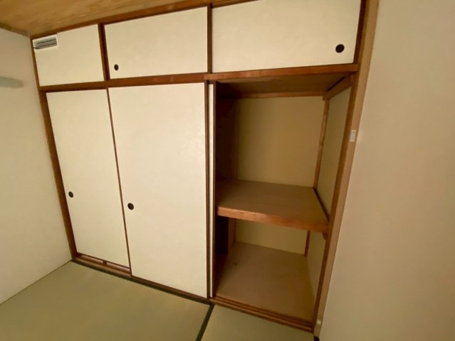 芦屋浜高層（高浜）1号棟の収納