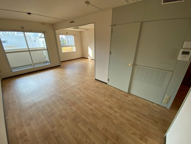 芦屋浜高層（高浜）1号棟の居間・リビング