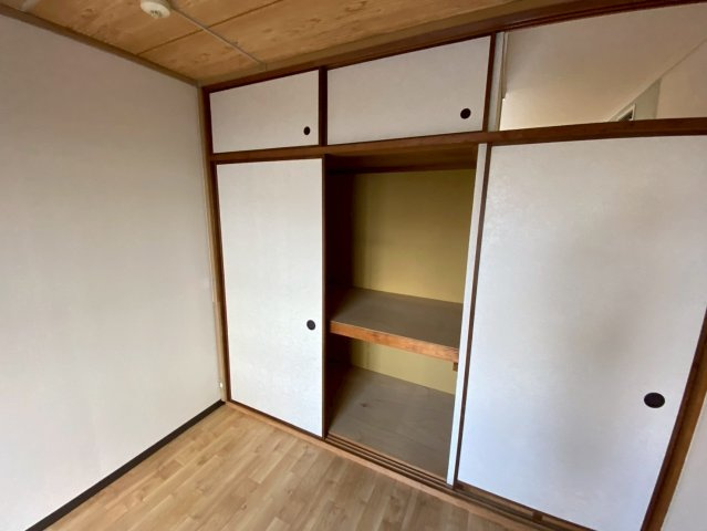 芦屋浜高層（高浜）1号棟の収納