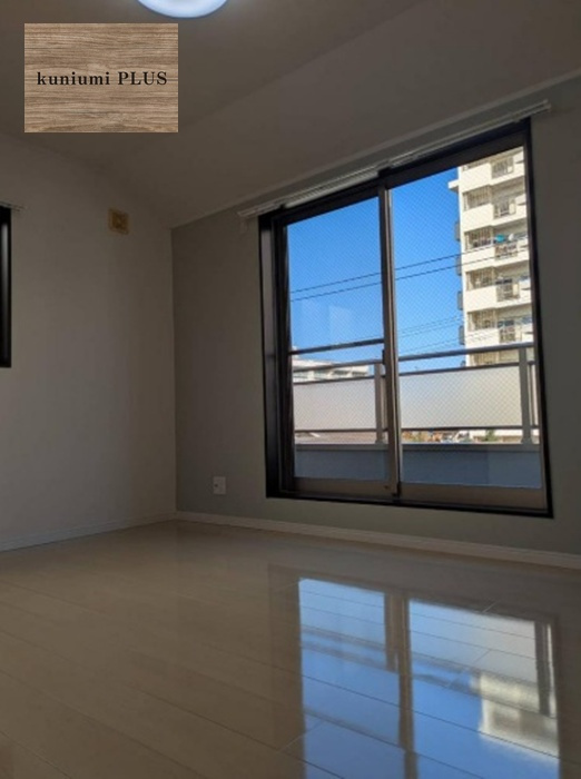 大阪市鶴見区茨田大宮3丁目の洋室