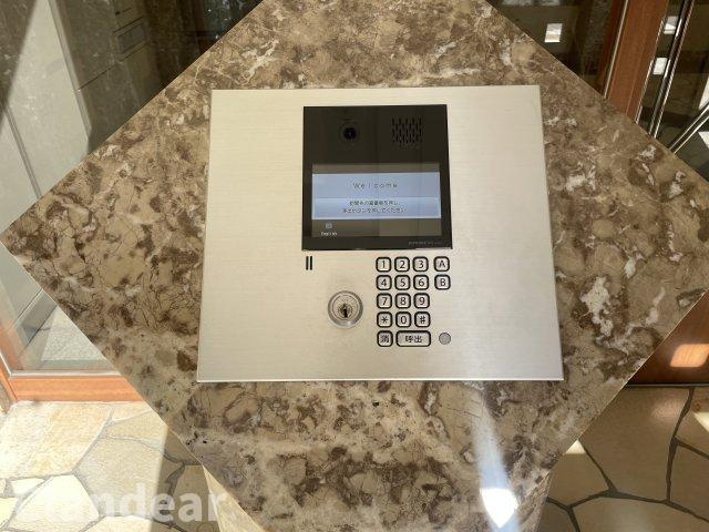 グランドパーク入谷クレアーレの防犯設備|ドキドキの新生活も、安心してスタート。ぴったりの住まいを見つけませんか？クランディアが一緒に住まい選びをサポートします‼　まずは、お気軽にお問合せください　＃クランディア