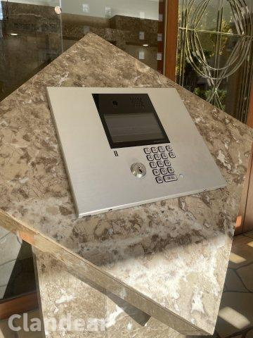 グランドパーク入谷クレアーレの防犯設備|ドキドキの新生活も、安心してスタート。ぴったりの住まいを見つけませんか？クランディアが一緒に住まい選びをサポートします‼　まずは、お気軽にお問合せください　＃クランディア