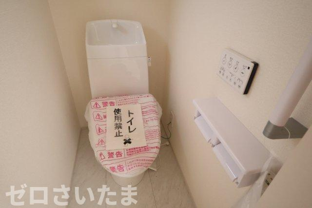 《仲介手数料無料》西区大字佐知川871-7新築一戸建てリーブルガーデンのトイレ|1階