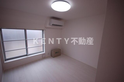 【居間・リビング】 | チェスナッツ戸越 | ゆったりとした居間です