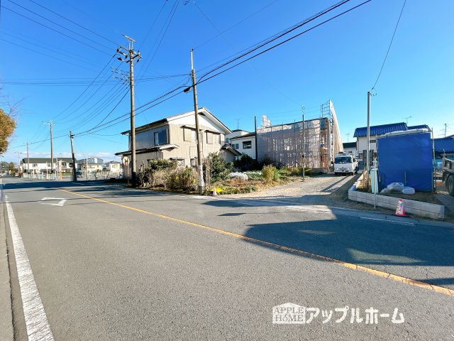 【新築住宅】嵐山町川島第2 全1棟の前面道路含む現地写真