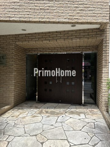 ドルチェ東京・八重洲通りのエントランス