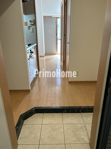 ドルチェ東京・八重洲通りの玄関