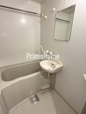 ドルチェ東京・八重洲通りの浴室